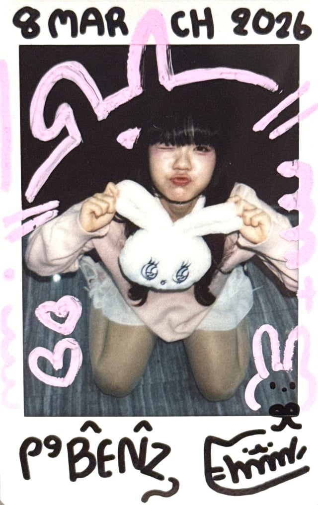 Polaroid photo front