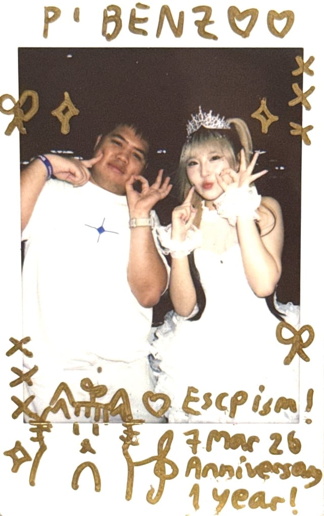 Polaroid photo front