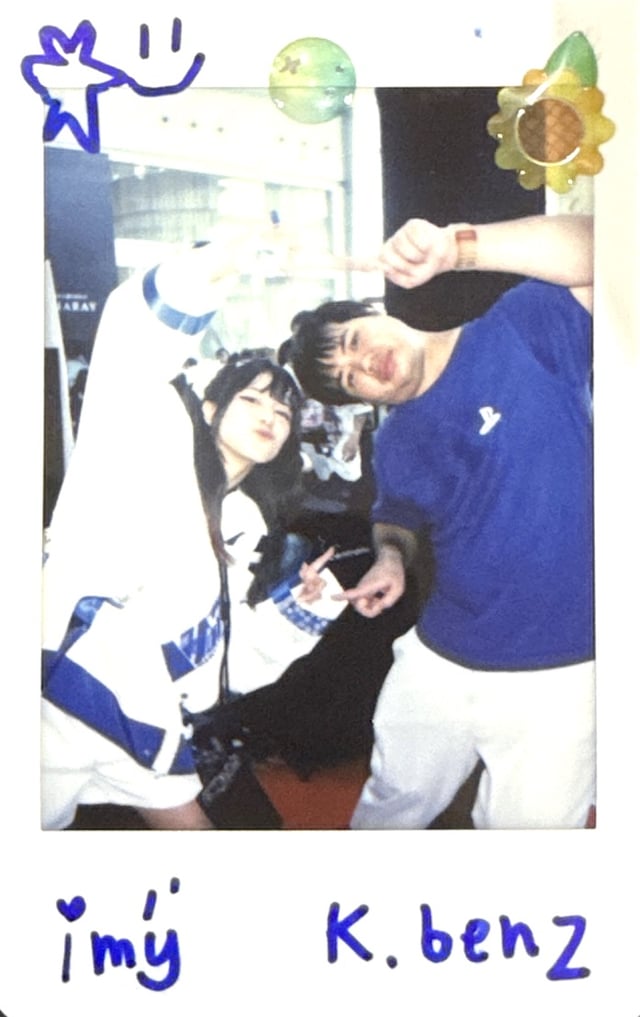 ยินดีด้วยกับสเตจ pre-debut นะ front